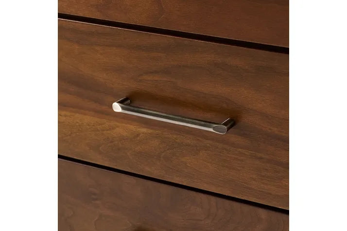Mackenzie Dresser -