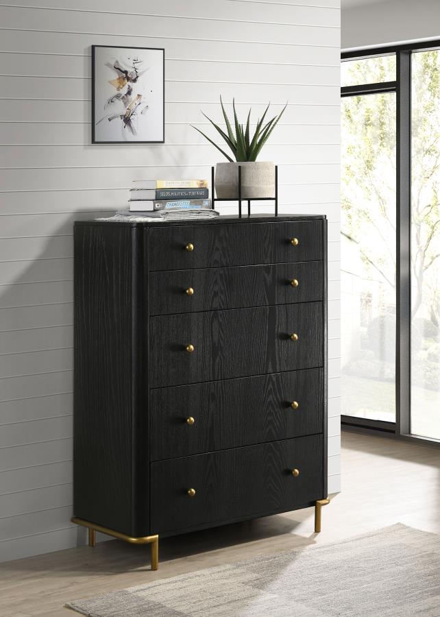 Arianna Black Chest -