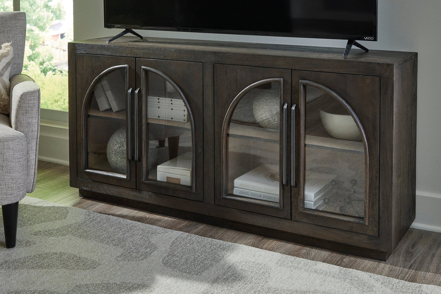 Drea Cabinet -