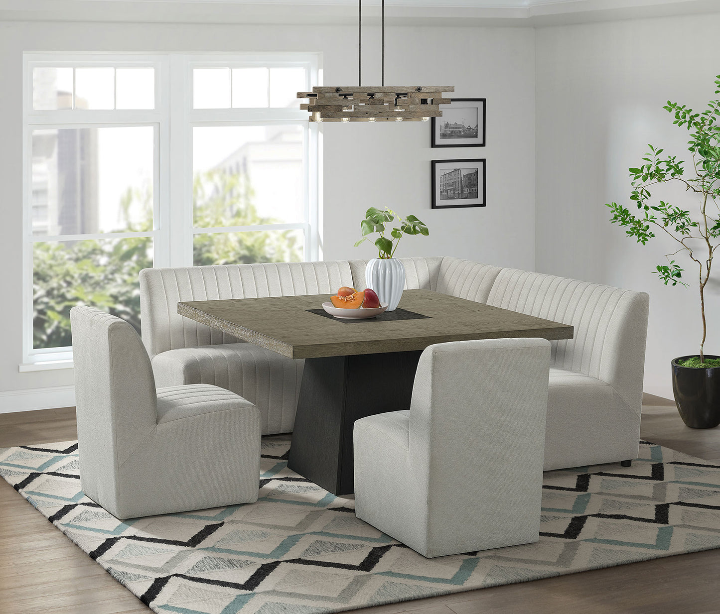 Jessica Bench -