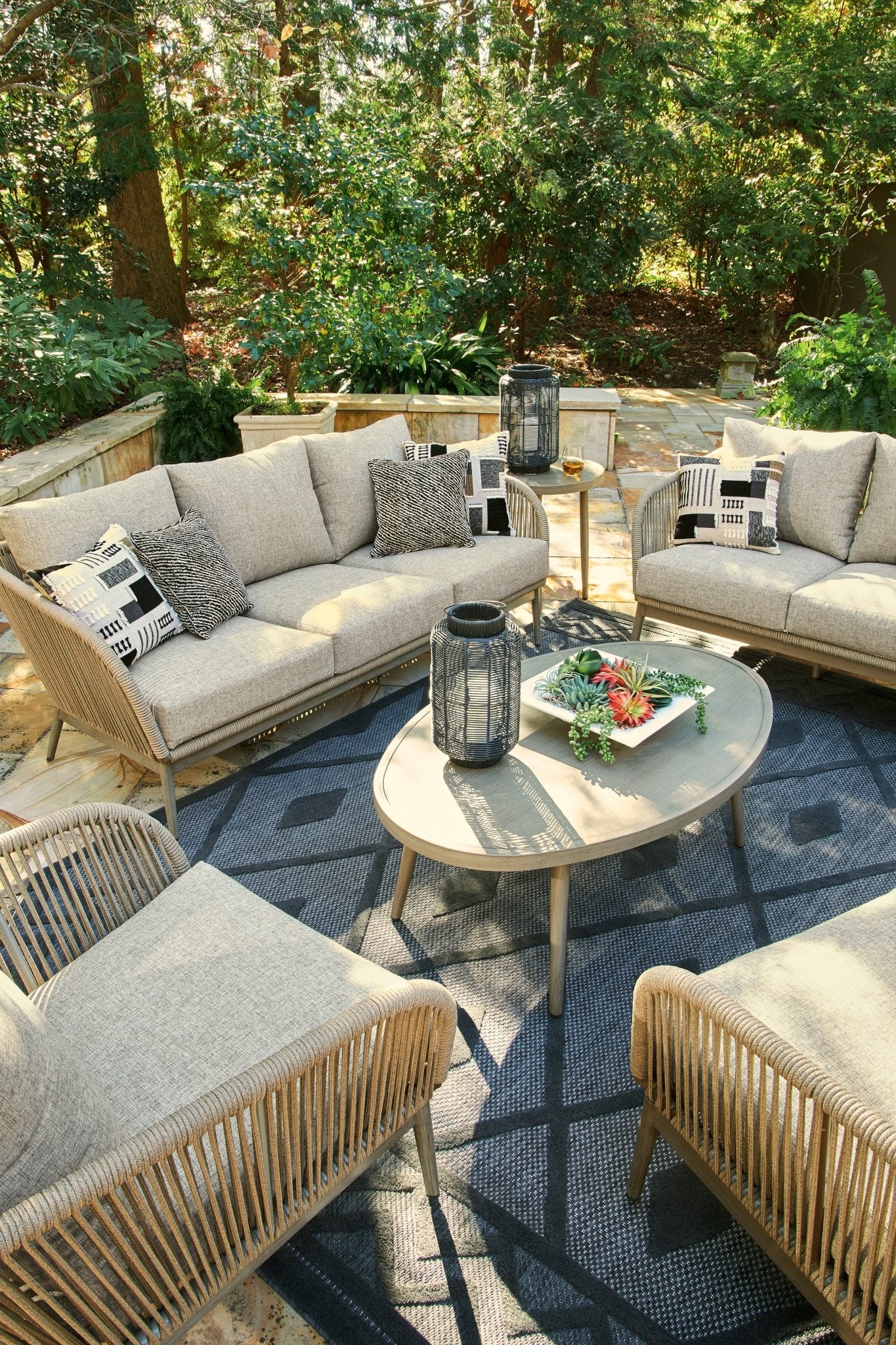 Hidden Valley Outdoor Lounge Arm Chairs (pr) -