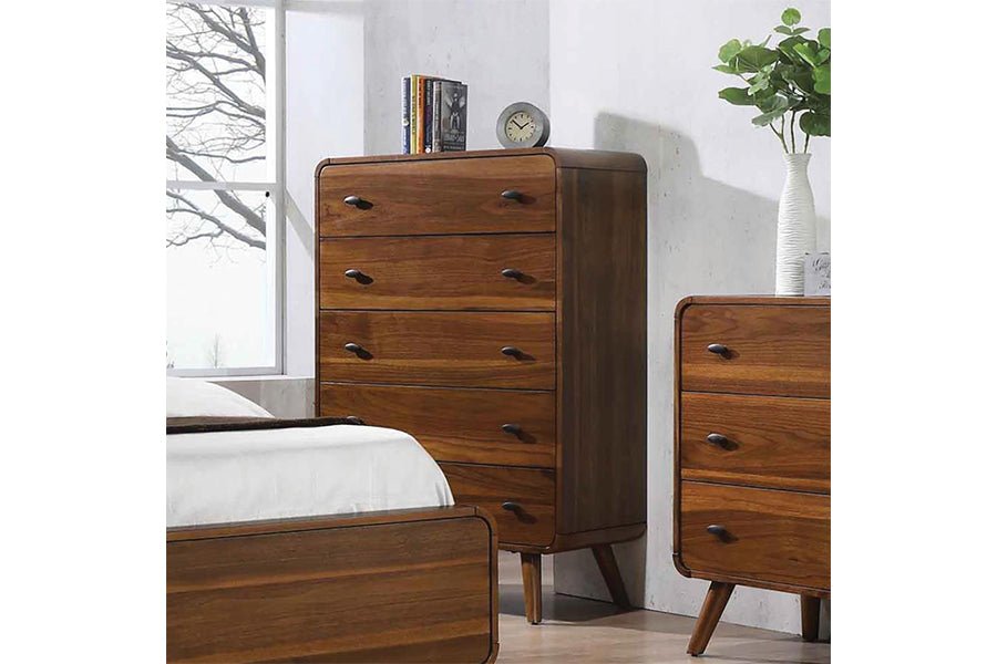 Rebel Chest -