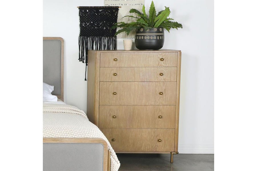 Arianna Sand Chest -