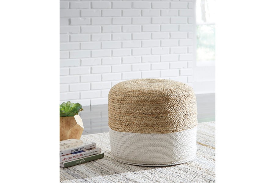 Swanee White/Natural Round Pouf