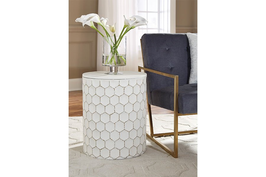 Penny Stool -