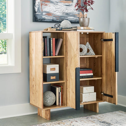 Kiera Cabinet -