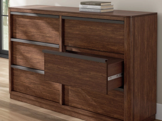 Kendall Dresser -