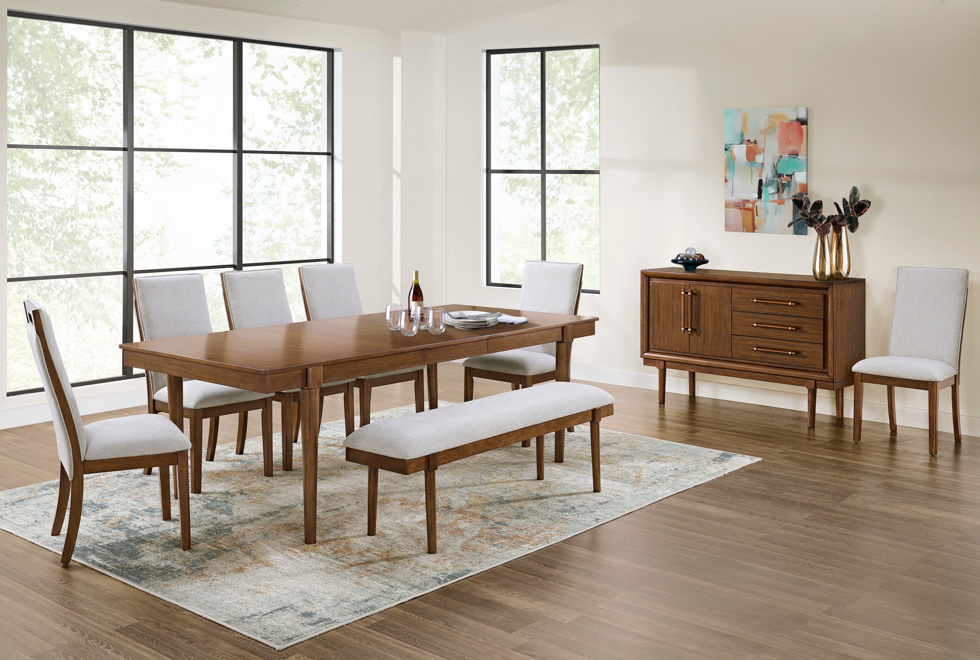 Lynn Rect Dining Room Ext. Table -