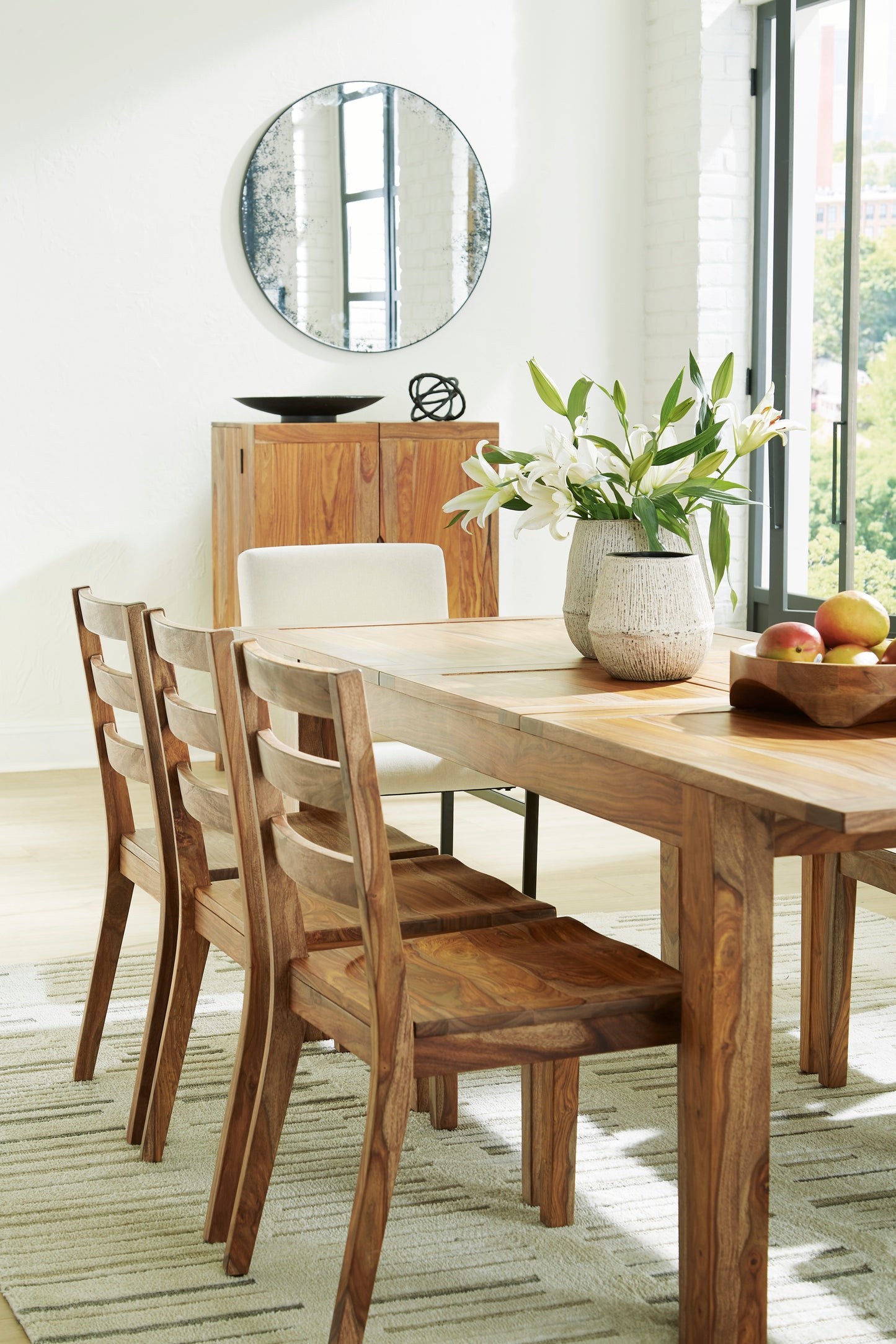 Dahlia Extension Table & 6 Wooden Side Chairs Plus 2 Arm Chairs -