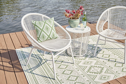 Cape Cod White Outdoor Set -